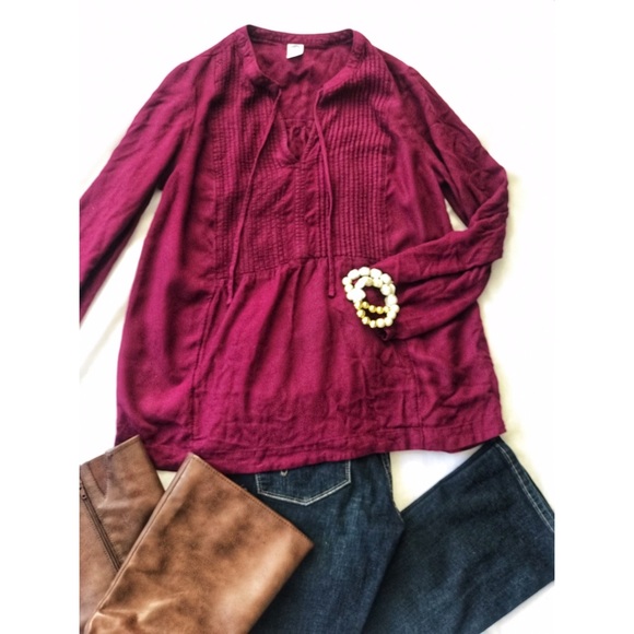 Old Navy Peasant Top - Picture 2 of 5